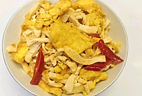 豆腐丝炒鸭蛋的做法