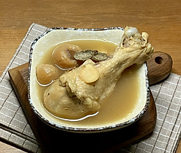 田七花旗参鸡汤的做法