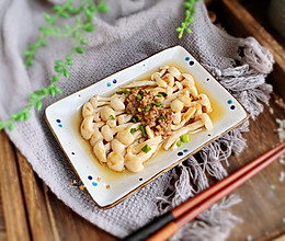 #快手又营养，我家的冬日必备菜品#肉末蒸白玉菇的做法