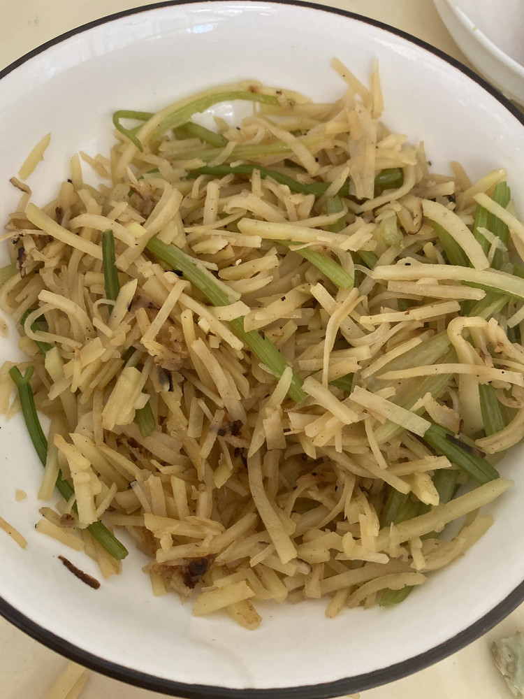 炒土豆丝非酸辣的做法