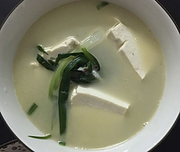 孕晚期家常菜-豆腐鲫鱼汤的做法