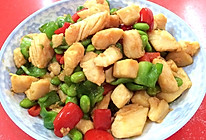 辣椒毛豆炒鸡丁的做法