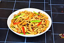 茶树菇炒肉丝的做法