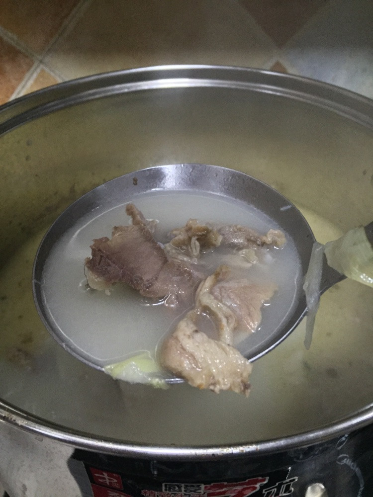 奶汤羊肉的做法