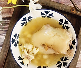 #浪漫七夕 共度“食”光#莲子炖鸡汤的做法