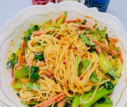 凉拌面的做法