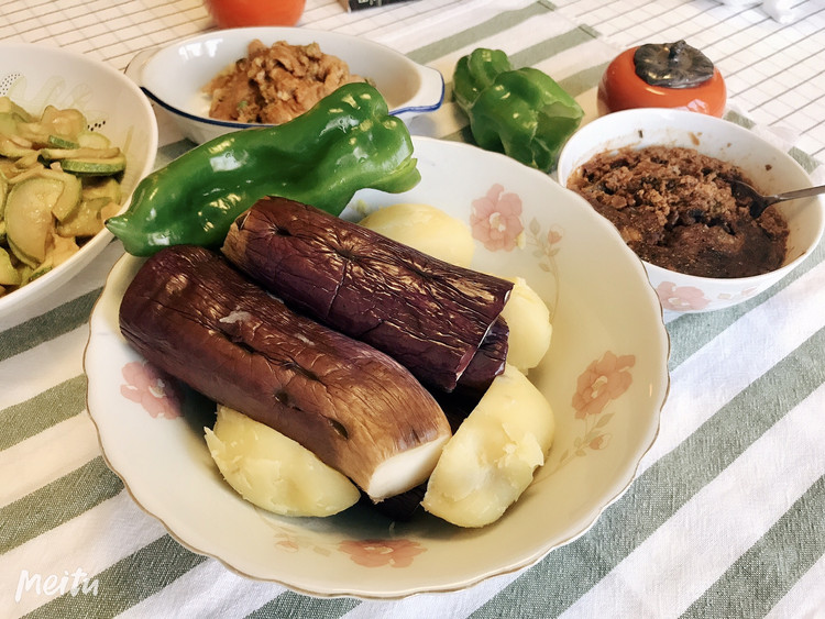 养肥老公的36道菜:17茄子拌土豆，正宗农家菜的做法
