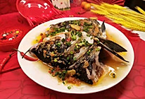 #美食说出“新年好”#在家就能做，比店里的好吃～剁椒鱼头的做法