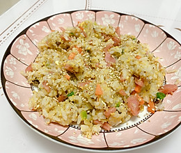 不加味精的火腿蛋炒饭的做法