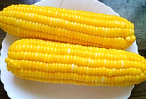 煮甜玉米的做法