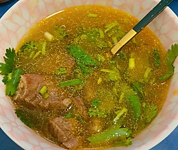 牛肉块炖蛋的做法