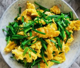 韭苔炒鸡蛋的做法