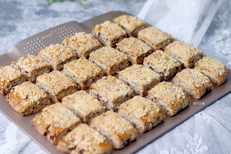 蜜豆椰蓉松饼的做法