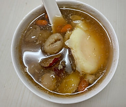 缓解痛经｜红枣桂圆枸杞鸡蛋红糖水的做法