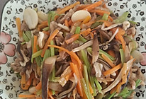 鸡丛菇小炒的做法