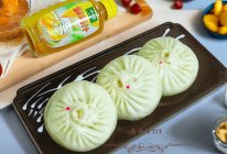 鸡汁猪肉芹菜馅包子的做法