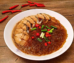 鲅鱼炖粉条的做法