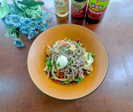 #味达美·名厨汁味正当夏#凉拌荞麦面的做法