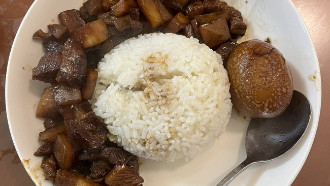 最受小朋友欢迎️的卤肉饭的做法