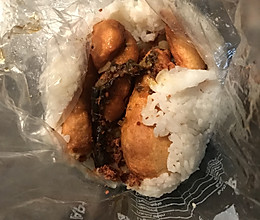 好吃的油条瓷饭团~(自制油条噢)的做法