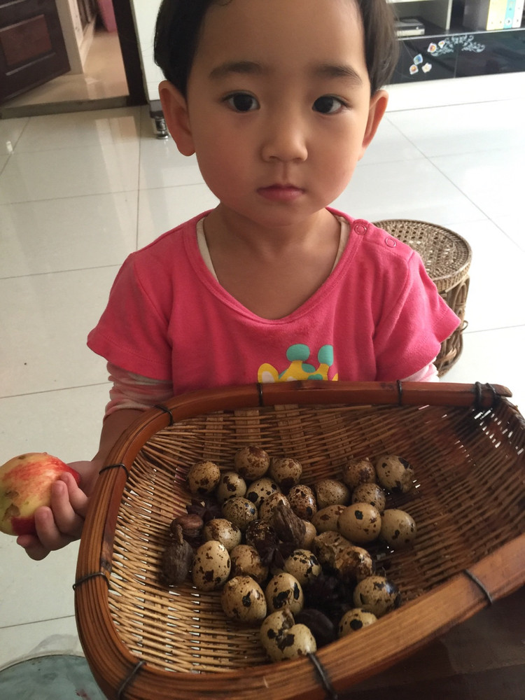 卤鹌鹑蛋的做法