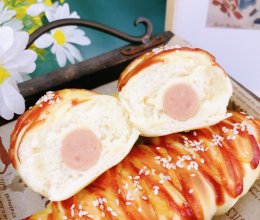 #冬季滋补花样吃法#肠仔面包的做法