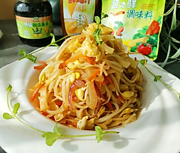 #家乡年味 鲜才够味#豆芽素炒饼的做法