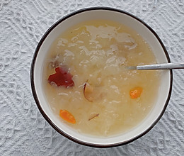 银耳汤，你熬出胶了吗？的做法