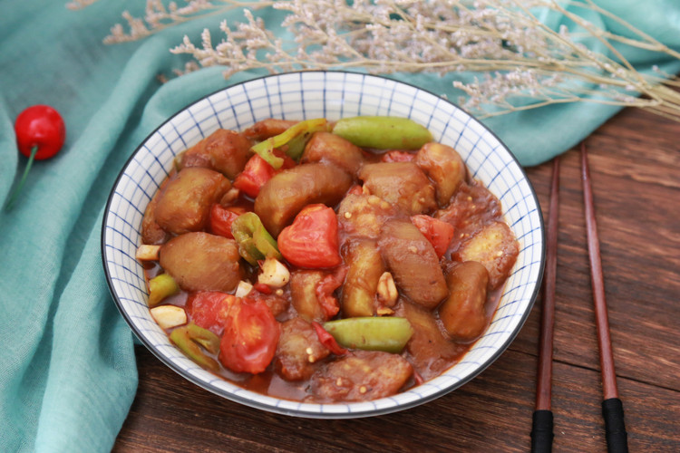 茄子炒西红柿的做法