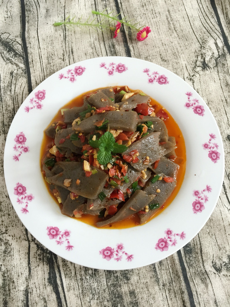 剁椒炒魔芋的做法