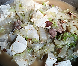 大白菜炖豆腐（深秋佳菜）的做法