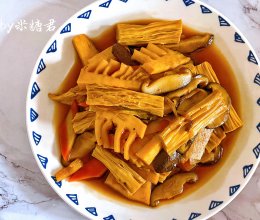 素菜也下饭：烧三鲜（香菇冬笋腐竹）的做法