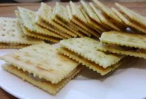 蔓越莓牛扎饼干的做法