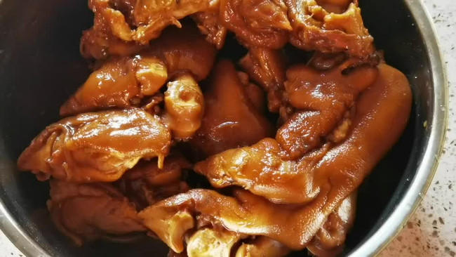 家常蹄肘坛子肉的做法