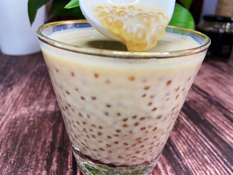 西米露奶茶的做法