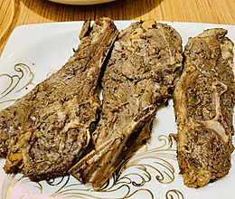 烤单骨羊排的做法