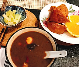 红豆沙圆子甜汤的做法