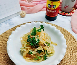 #流感季饮食攻略#清热解毒，海蜇拌白菜梆子的做法