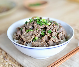 日式牛肉饭的做法