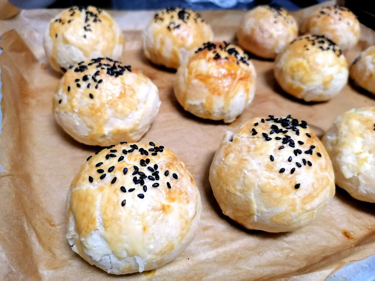 麻薯豆沙蛋黄酥的做法