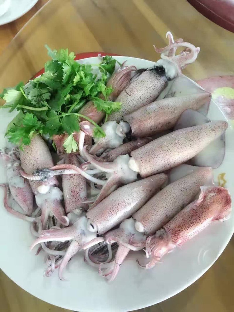 白灼小鱿鱼的做法