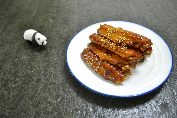 下饭的酱鸭翅的做法