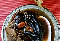 【私房六物炖乌鸡汤(美容养颜补血）】的做法