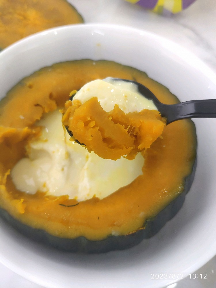 贝贝南瓜蒸蛋的做法