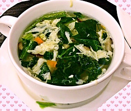 无油菠菜汤（肯德基芙蓉鲜蔬汤的味道）的做法
