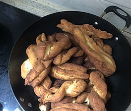 家里的炸麻花（油条同）的做法