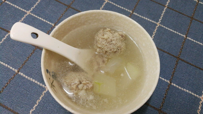冬瓜马蹄肉丸汤的做法
