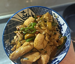 简易版照烧鸡丁 香喷喷的下饭菜的做法