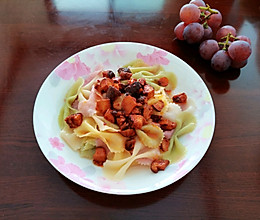 自制香菇酱 拌面炒菜炖菜皆可的做法