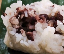 甜甜蜜蜜红豆粽的做法